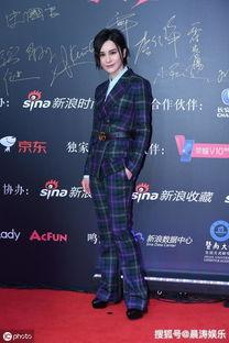 娱乐圈会法语的女歌手,娱乐圈会法语的女歌手风采